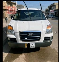 هیوندای ستاركس
